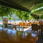 Ceneviz Szálloda Adrasan