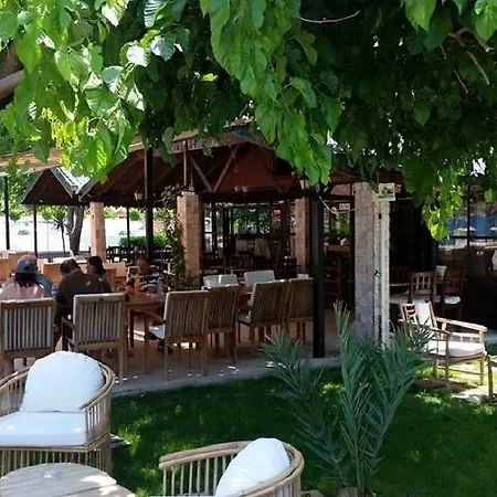 Hotel Ceneviz