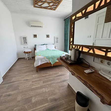Ceneviz Hotel